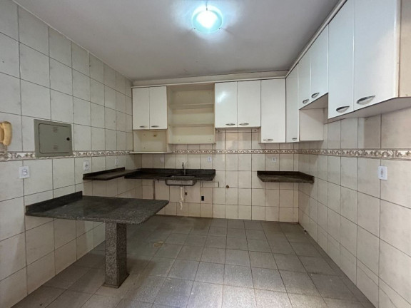 Imagem Sobrado com 3 Quartos à Venda, 146 m² em Jardim Santo Antonio - Goiânia