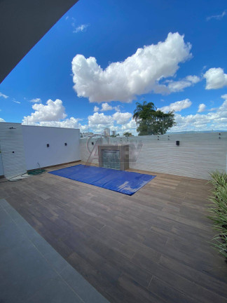 Imagem Casa com 3 Quartos à Venda, 290 m² em Ibituruna - Montes Claros