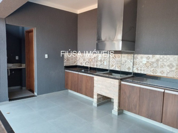 Imagem Casa com 3 Quartos à Venda, em Avenida Prefeito Newton Reis - Jardinópolis Imagem Casa com 3 Quartos à Venda, em Avenida Prefeito Newton Reis - Jardinópolis