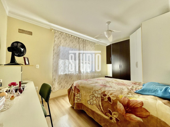 Imagem Casa com 3 Quartos à Venda, 3.000 m² em Centro - Garibaldi Imagem Casa com 3 Quartos à Venda, 3.000 m² em Centro - Garibaldi