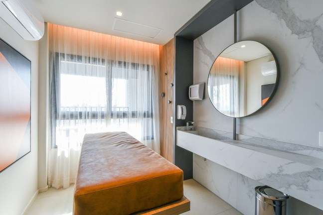 Imagem Apartamento com 2 Quartos à Venda, 53 m² em Moema - São Paulo