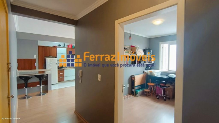 Imagem Apartamento com 2 Quartos à Venda, 60 m² em Jardim Botânico - Porto Alegre Imagem Apartamento com 2 Quartos à Venda, 60 m² em Jardim Botânico - Porto Alegre