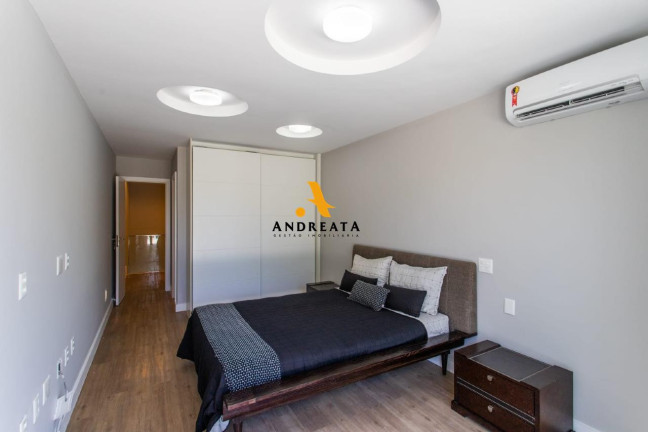 Imagem Casa de Condomínio com 5 Quartos à Venda, 987 m² em Barra Da Tijuca - Rio De Janeiro Imagem Casa de Condomínio com 5 Quartos à Venda, 987 m² em Barra Da Tijuca - Rio De Janeiro