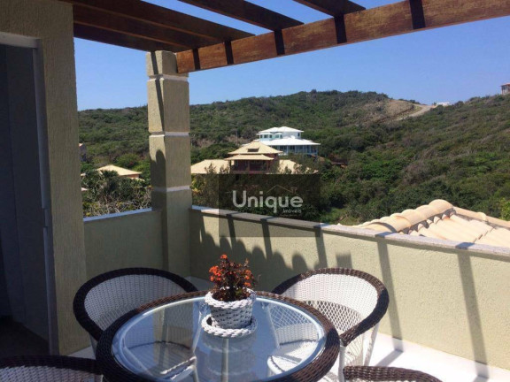 Imagem Casa com 5 Quartos à Venda, 230 m² em Ferradura - Armação Dos Búzios Imagem Casa com 5 Quartos à Venda, 230 m² em Ferradura - Armação Dos Búzios