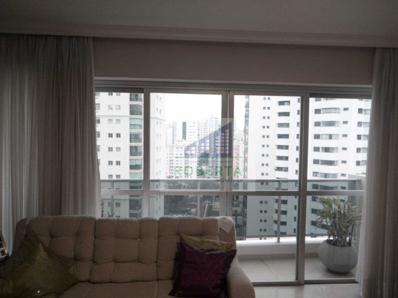 Imagem Apartamento com 4 Quartos à Venda, 196 m² em Campo Belo - São Paulo