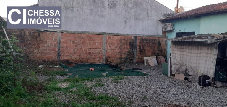 Imagem Casa com 2 Quartos à Venda, 200 m² em Espinheiros - Itajaí