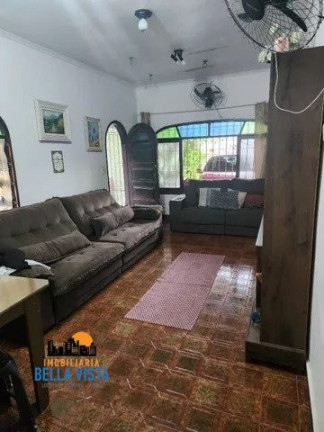 Casa com 4 Quartos à Venda,  em Aviação - Praia Grande