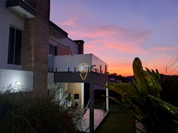 Imagem Sobrado com 3 Quartos à Venda, 280 m² em Centro - Guararema Imagem Sobrado com 3 Quartos à Venda, 280 m² em Centro - Guararema