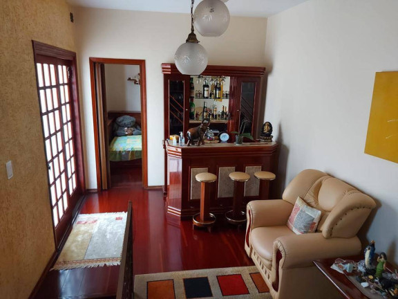 Casa com 3 Quartos à Venda, 250 m² em Vila Progresso - Jundiaí