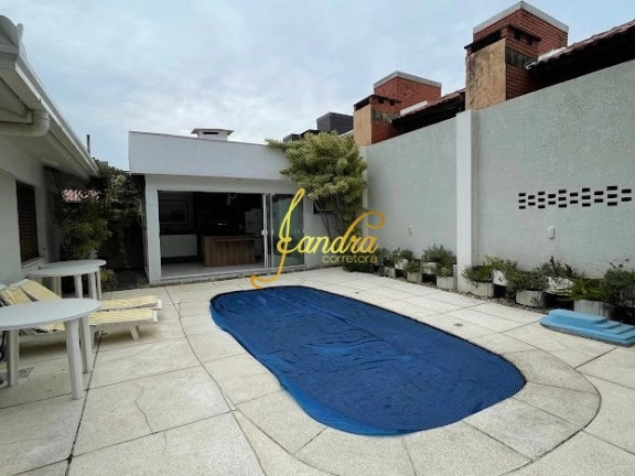 Imagem Casa com 3 Quartos à Venda, 167 m² em Centro - Xangri-la