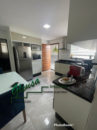 Imagem Sobrado com 4 Quartos à Venda, em Cidade Líder - São Paulo Imagem Sobrado com 4 Quartos à Venda, em Cidade Líder - São Paulo