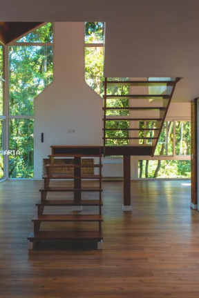 Imagem Casa com 3 Quartos à Venda, 385 m² em Centro - Gramado