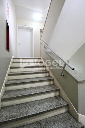 Apartamento com 2 Quartos à Venda, 58 m² em Vila Ipiranga - Porto Alegre