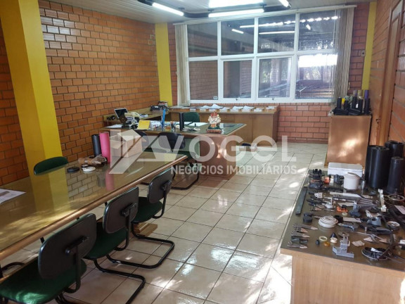 Imagem Sala Comercial à Venda, 2.100 m² em Feitoria - Sao Leopoldo Imagem Sala Comercial à Venda, 2.100 m² em Feitoria - Sao Leopoldo