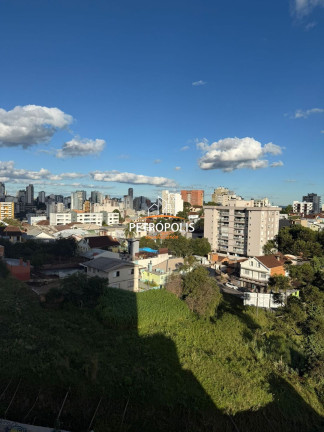 Imagem Imóvel com 1 Quarto à Venda, 47 m² em Rio Branco - Caxias Do Sul Imagem Imóvel com 1 Quarto à Venda, 47 m² em Rio Branco - Caxias Do Sul