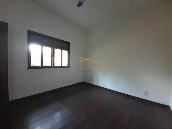 Imagem Casa com 3 Quartos à Venda, 525 m² em Pessegueiros - Teresópolis