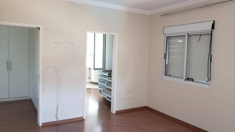 Imagem Casa com 4 Quartos à Venda, 360 m² em Jacareí Imagem Casa com 4 Quartos à Venda, 360 m² em Jacareí