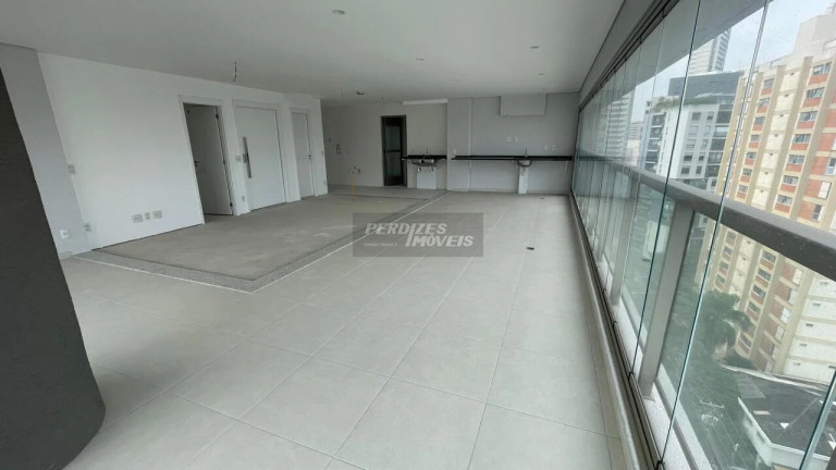 Imagem Apartamento com 3 Quartos para Alugar, 144 m² em Sumarezinho - São Paulo Imagem Apartamento com 3 Quartos para Alugar, 144 m² em Sumarezinho - São Paulo