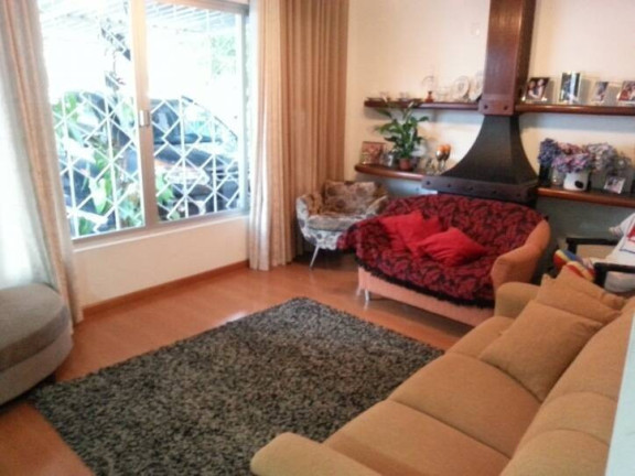 Casa com 4 Quartos à Venda, 339 m² em Estreito - Florianópolis