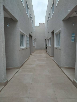 Sobrado com 2 Quartos à Venda, 81 m² em Itaóca - Mongaguá