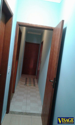 Imagem Casa com 3 Quartos à Venda, 250 m² em Jd. Terras De Sao Joao - Jacareí