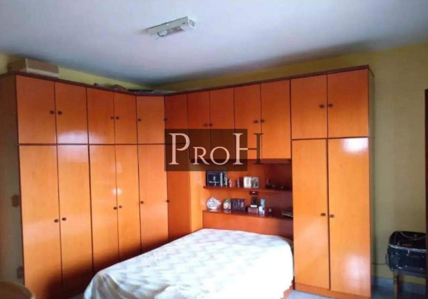Imagem Sobrado com 3 Quartos à Venda, 252 m² em Parque Gerassi - Santo André