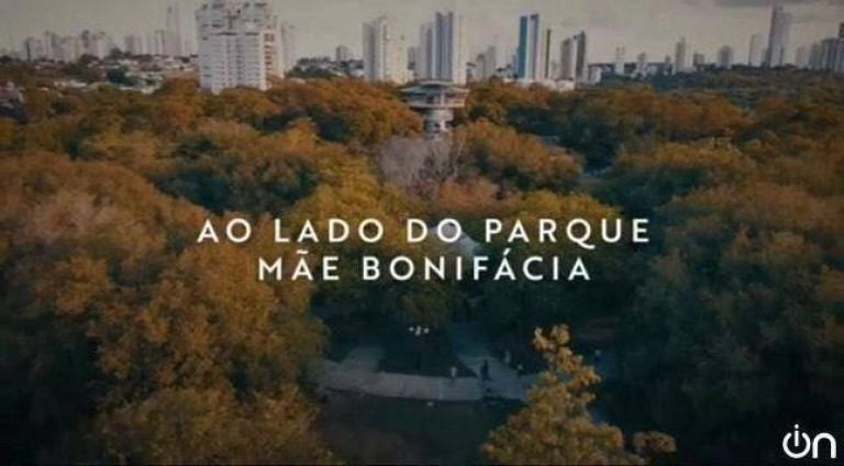 Apartamento com 4 Quartos à Venda, 400 m² em Quilombo - Cuiabá