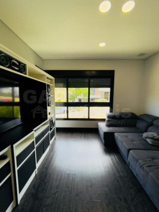 Imagem Casa com 3 Quartos à Venda, 440 m² em Tamboré - Santana De Parnaíba Imagem Casa com 3 Quartos à Venda, 440 m² em Tamboré - Santana De Parnaíba