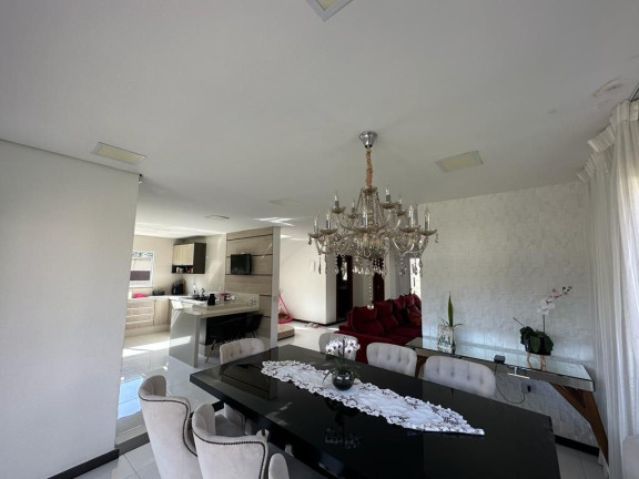 Imagem Sobrado com 3 Quartos à Venda, 214 m² em Chácaras Reunidas Guaio - Suzano Imagem Sobrado com 3 Quartos à Venda, 214 m² em Chácaras Reunidas Guaio - Suzano