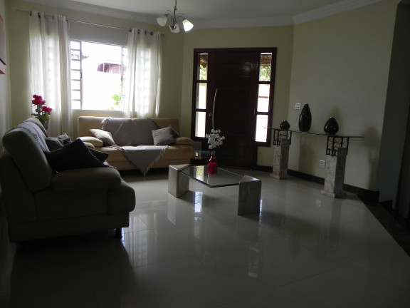 Imagem Casa com 3 Quartos à Venda, 264 m² em Guará I - Brasília Imagem Casa com 3 Quartos à Venda, 264 m² em Guará I - Brasília