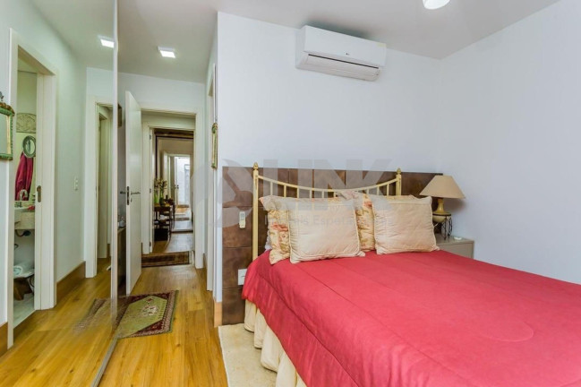 Imagem Apartamento com 2 Quartos à Venda, 80 m² em Rio Branco - Porto Alegre Imagem Apartamento com 2 Quartos à Venda, 80 m² em Rio Branco - Porto Alegre