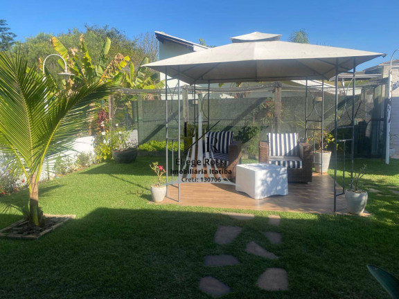 Casa com 3 Quartos à Venda,  em Itatiba