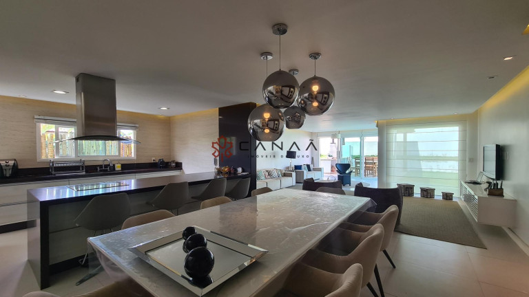 Imagem Casa de Condomínio com 6 Quartos à Venda, 250 m² em Centro - Armação Dos Búzios