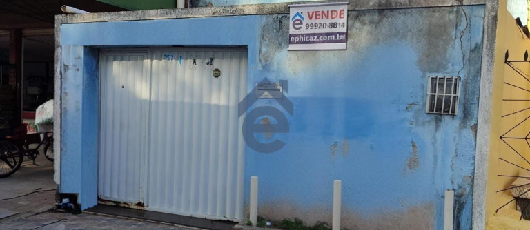 Casa com 4 Quartos à Venda,  em Levada - Maceió