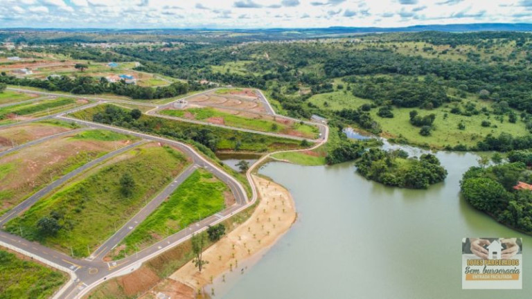 Imagem Imóvel à Venda, 300 m² em Setor Lago Sul - Caldas Novas Imagem Imóvel à Venda, 300 m² em Setor Lago Sul - Caldas Novas