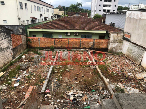 Imagem Casa com 3 Quartos à Venda, 186 m² em Itajaí Imagem Casa com 3 Quartos à Venda, 186 m² em Itajaí