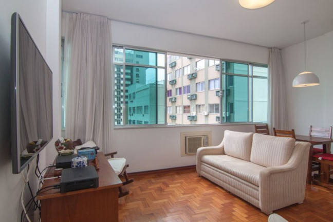 Imóvel com 2 Quartos à Venda, 71 m² em Copacabana - Rio De Janeiro
