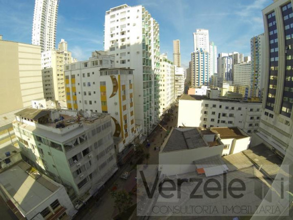 Imagem Apartamento com 3 Quartos à Venda, 186 m² em Centro - Balneário Camboriú
