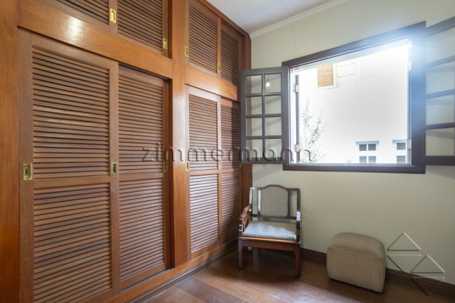 Imagem Casa com 2 Quartos à Venda, 250 m² em Vila Romana - São Paulo Imagem Casa com 2 Quartos à Venda, 250 m² em Vila Romana - São Paulo