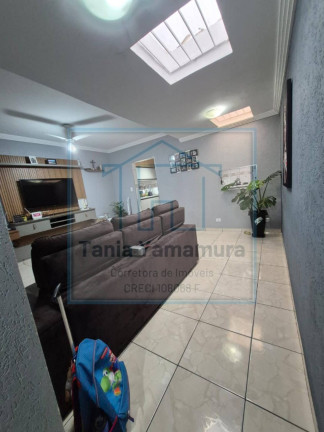 Imagem Casa com 2 Quartos à Venda, 125 m² em Parque Jaçatuba - Santo André Imagem Casa com 2 Quartos à Venda, 125 m² em Parque Jaçatuba - Santo André