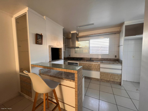 Imagem Casa com 3 Quartos à Venda, 130 m² em Ingleses Norte - Florianópolis