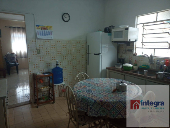 Imagem Casa com 2 Quartos à Venda, 268 m² em Vila Camargo - Limeira Imagem Casa com 2 Quartos à Venda, 268 m² em Vila Camargo - Limeira