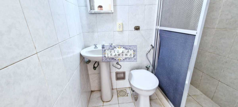 Imagem Apartamento com 3 Quartos à Venda, 111 m² em Copacabana - Rio De Janeiro Imagem Apartamento com 3 Quartos à Venda, 111 m² em Copacabana - Rio De Janeiro