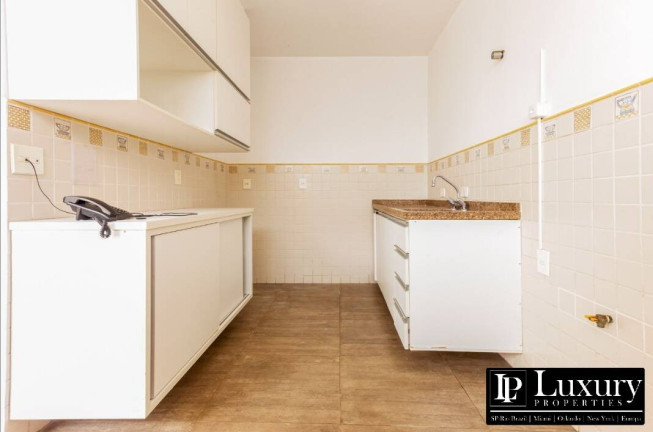 Imagem Casa com 4 Quartos à Venda, 1.019 m² em Alto De Pinheiros - São Paulo