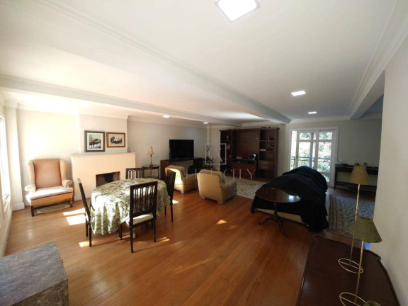 Imagem Casa com 3 Quartos à Venda, 600 m² em Residencial Tamboré - Barueri
