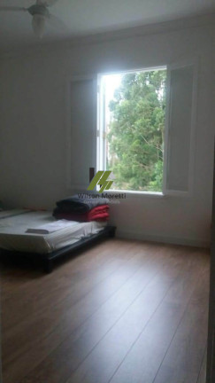 Imagem Casa com 4 Quartos à Venda, 250 m²