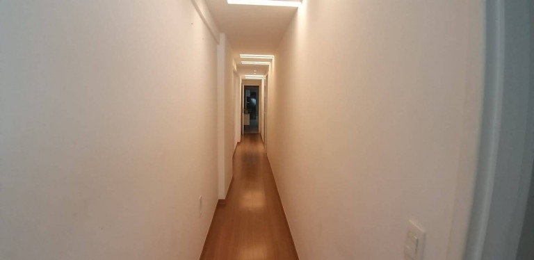 Imagem Apartamento com 3 Quartos à Venda, 210 m² em Icaraí - Niterói Imagem Apartamento com 3 Quartos à Venda, 210 m² em Icaraí - Niterói