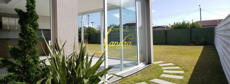 Imagem Casa de Condomínio com 5 Quartos à Venda, 275 m² em Centro - Torres