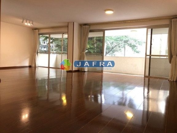 Apartamento com 4 Quartos à Venda, 241 m² em Aclimação - São Paulo