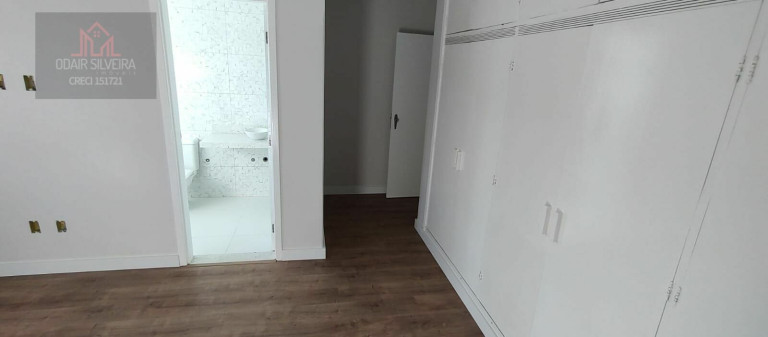 Imagem Casa com 3 Quartos à Venda, 225 m² em Jardim Colina - Americana Imagem Casa com 3 Quartos à Venda, 225 m² em Jardim Colina - Americana
